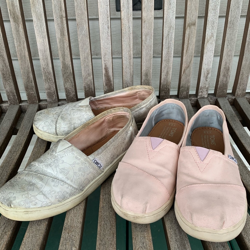 Toms Shoes